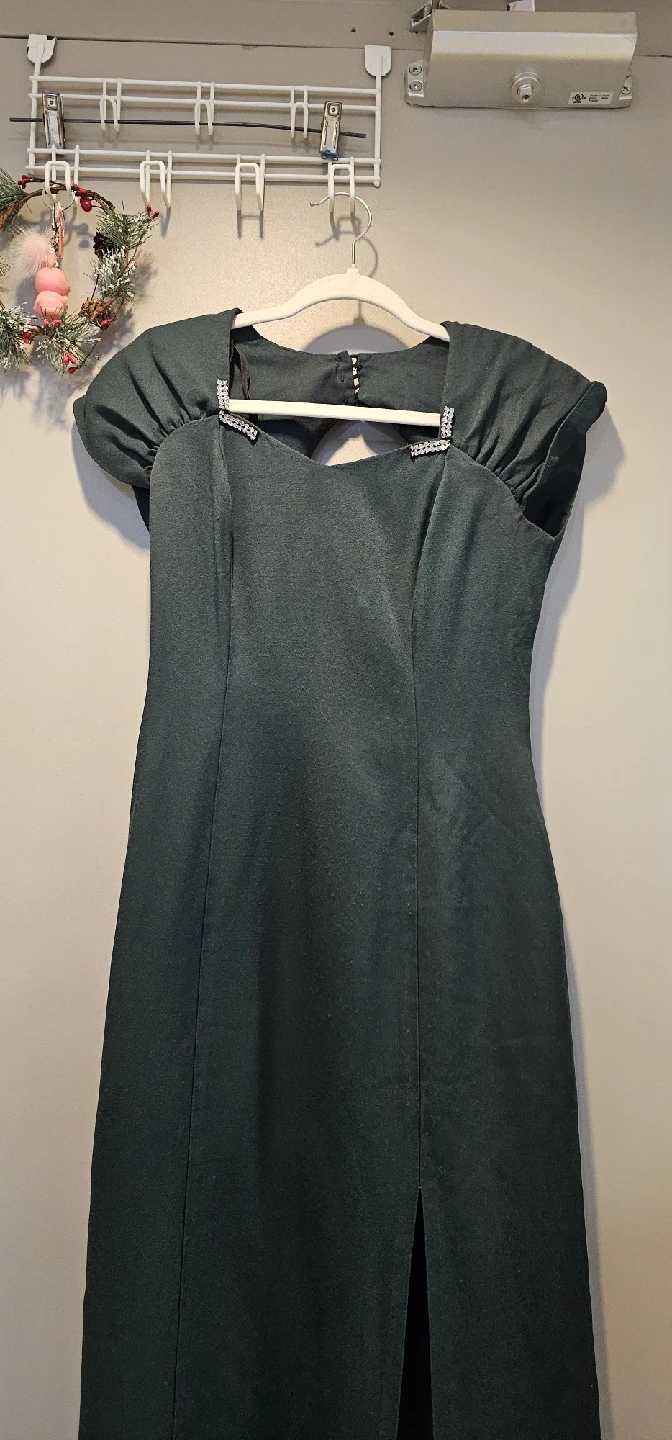 Nu-Mode Toronto Dress - Size Small - Green