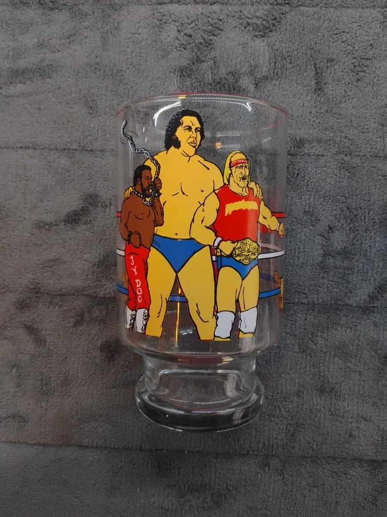 Vtg. 1985 Titan Sports WWF 32 oz Glass