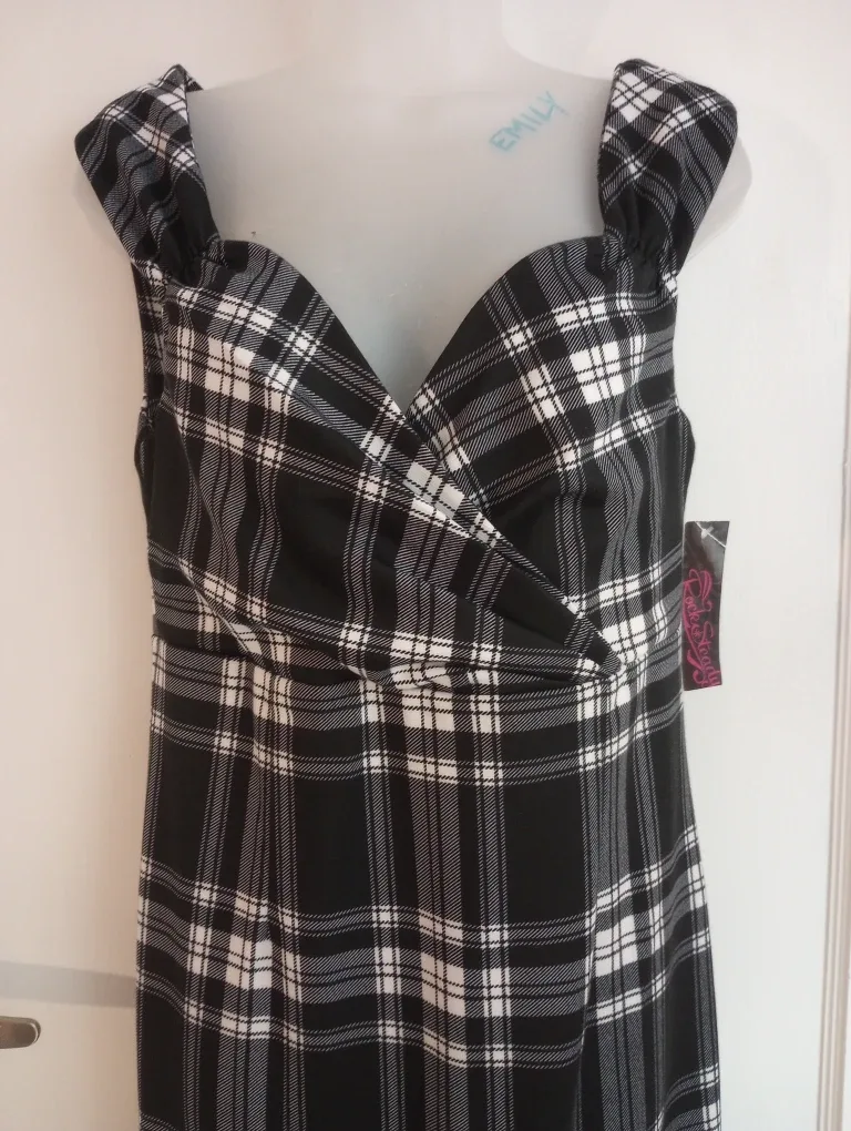NWT Rock Steady Pin-Up Rockabilly Dress image indicator(2)