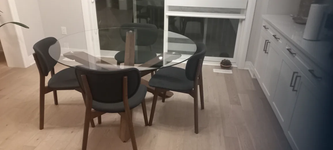 Glass Round Dining Table with 4 Chairs image indicator(2)