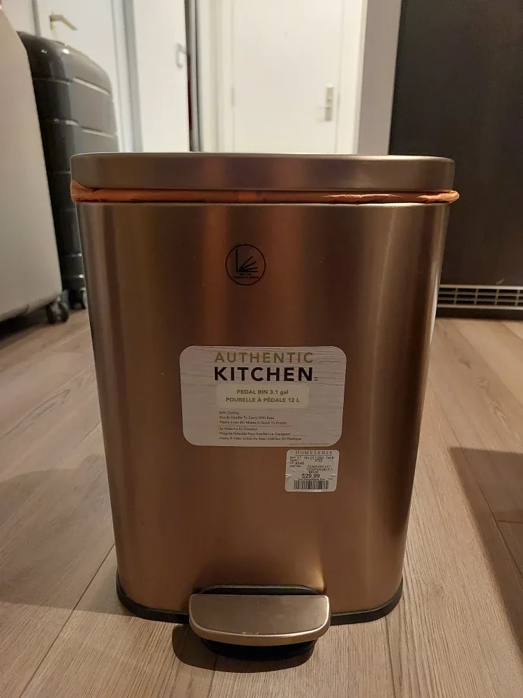 Authentic Kitchen Pedal Bin 3.1 gal