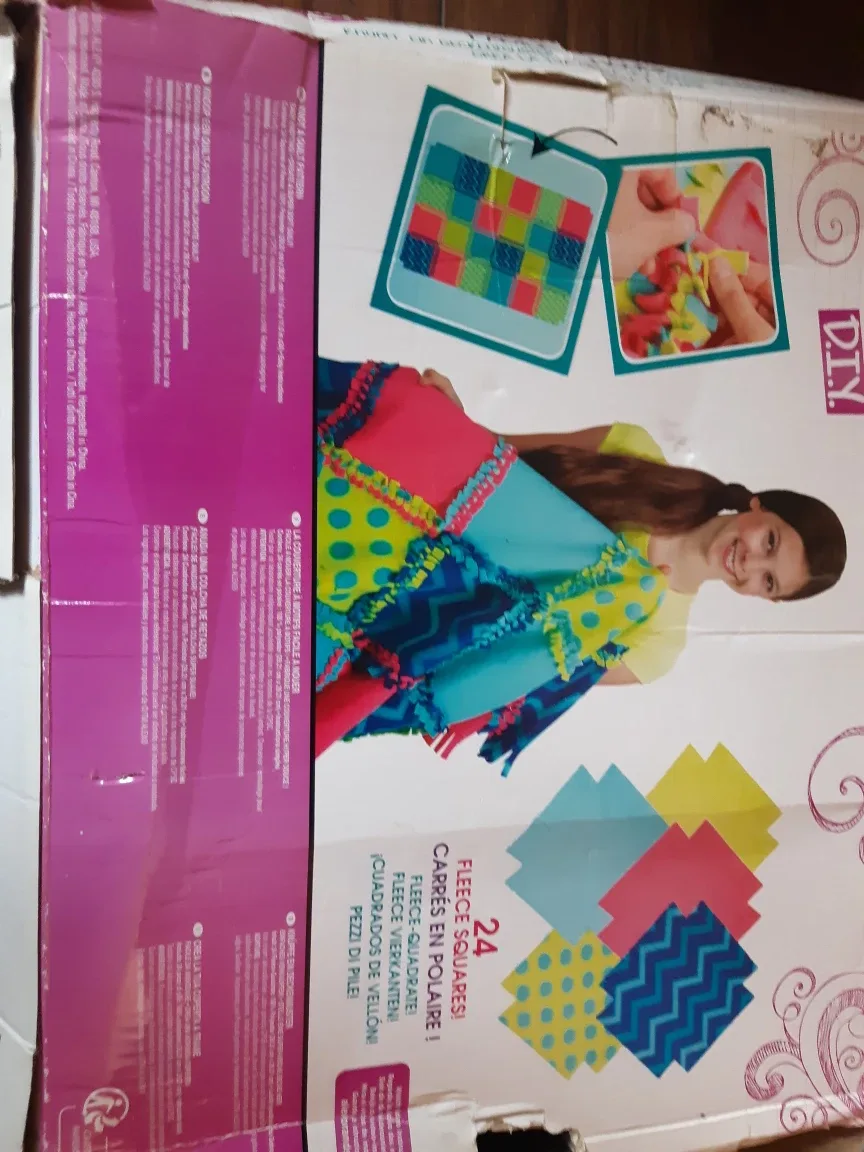 DIY Fleece Squares Blanket Kit - New in box!