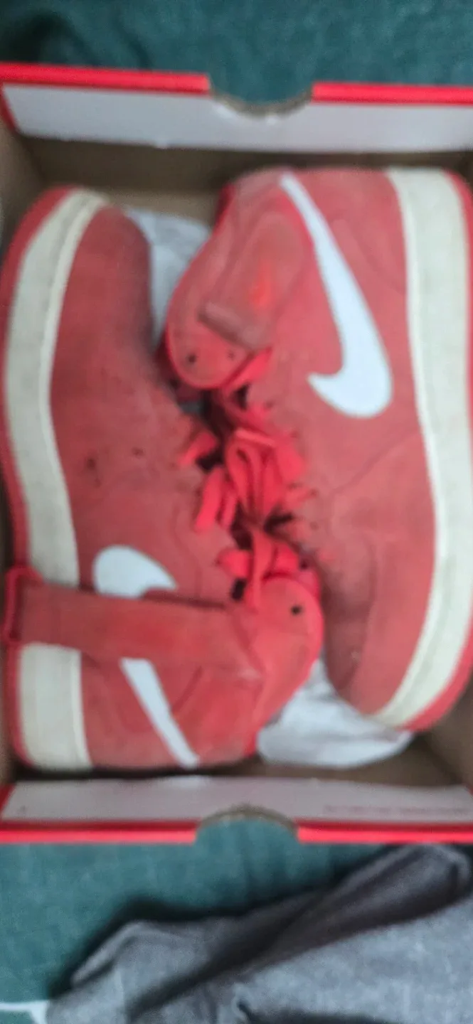 Nike Air Force 1 High Red Sneakers image indicator(3)