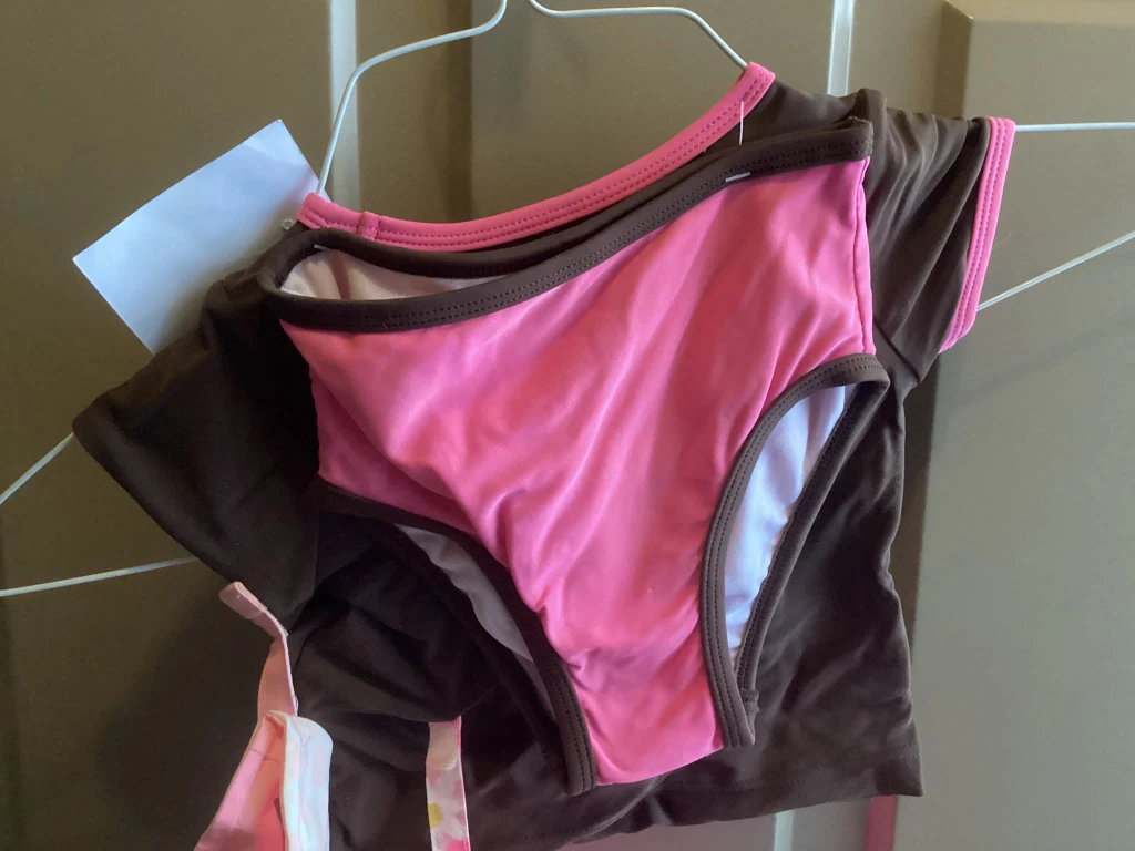 Girls sz 12 months swimsuit - photo 2