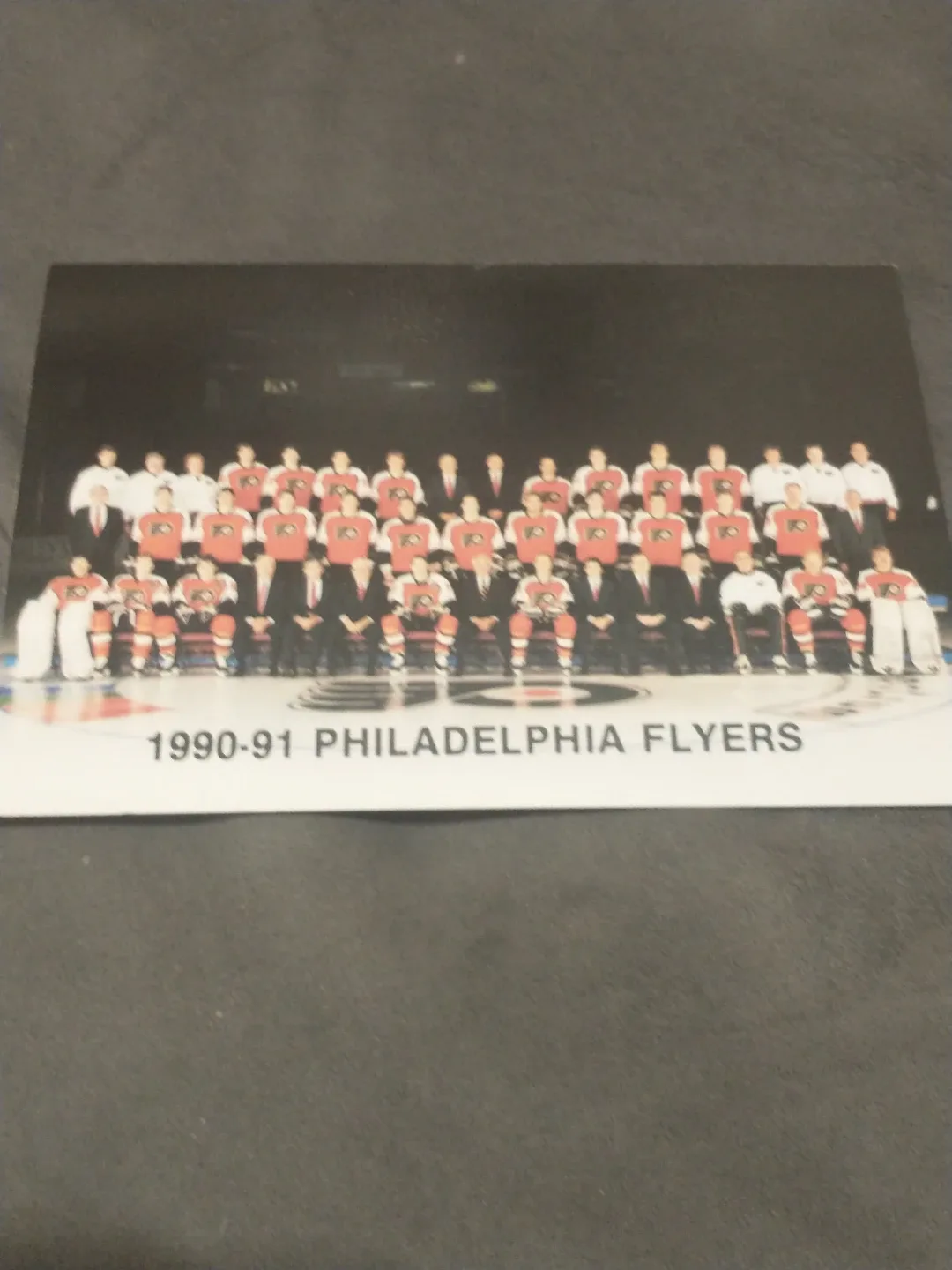 1990-91, 1991-92, 1992-92 NHL Philadelphia Flyers team postcards image indicator(2)