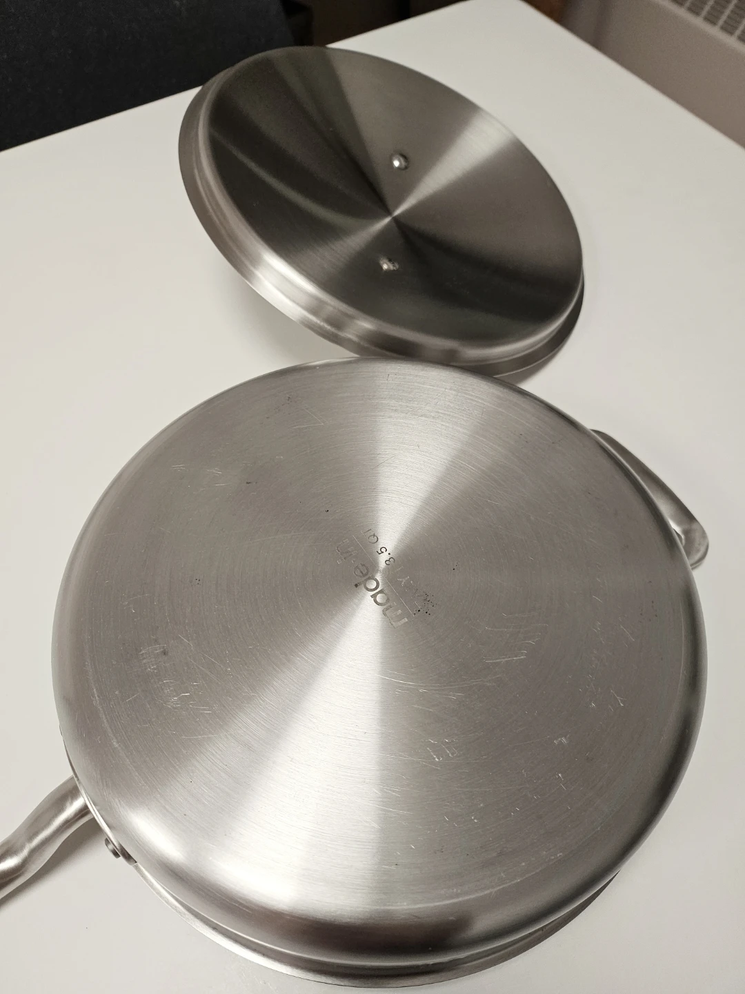 [Kitchen] Made In 3.5 Quart Stainless Steel Saute Pan - photo 3