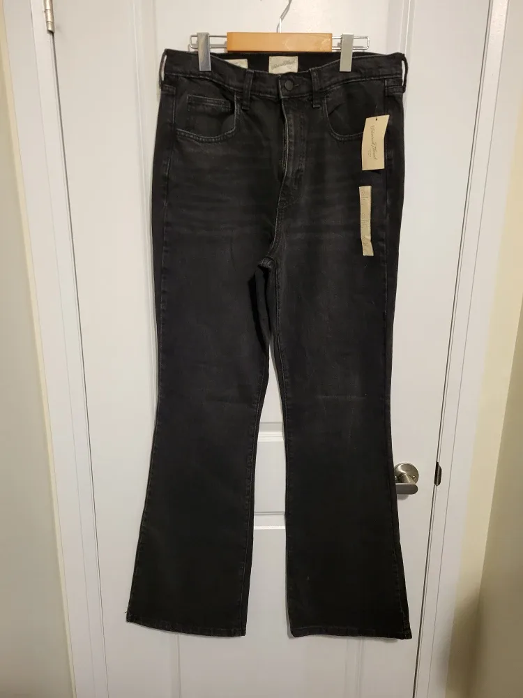 Womens Jeans (New) image indicator(2)