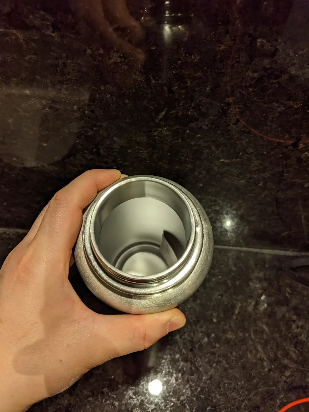 Asobu Mighty Flask 40 oz Insulated Water Bottle image indicator(5)