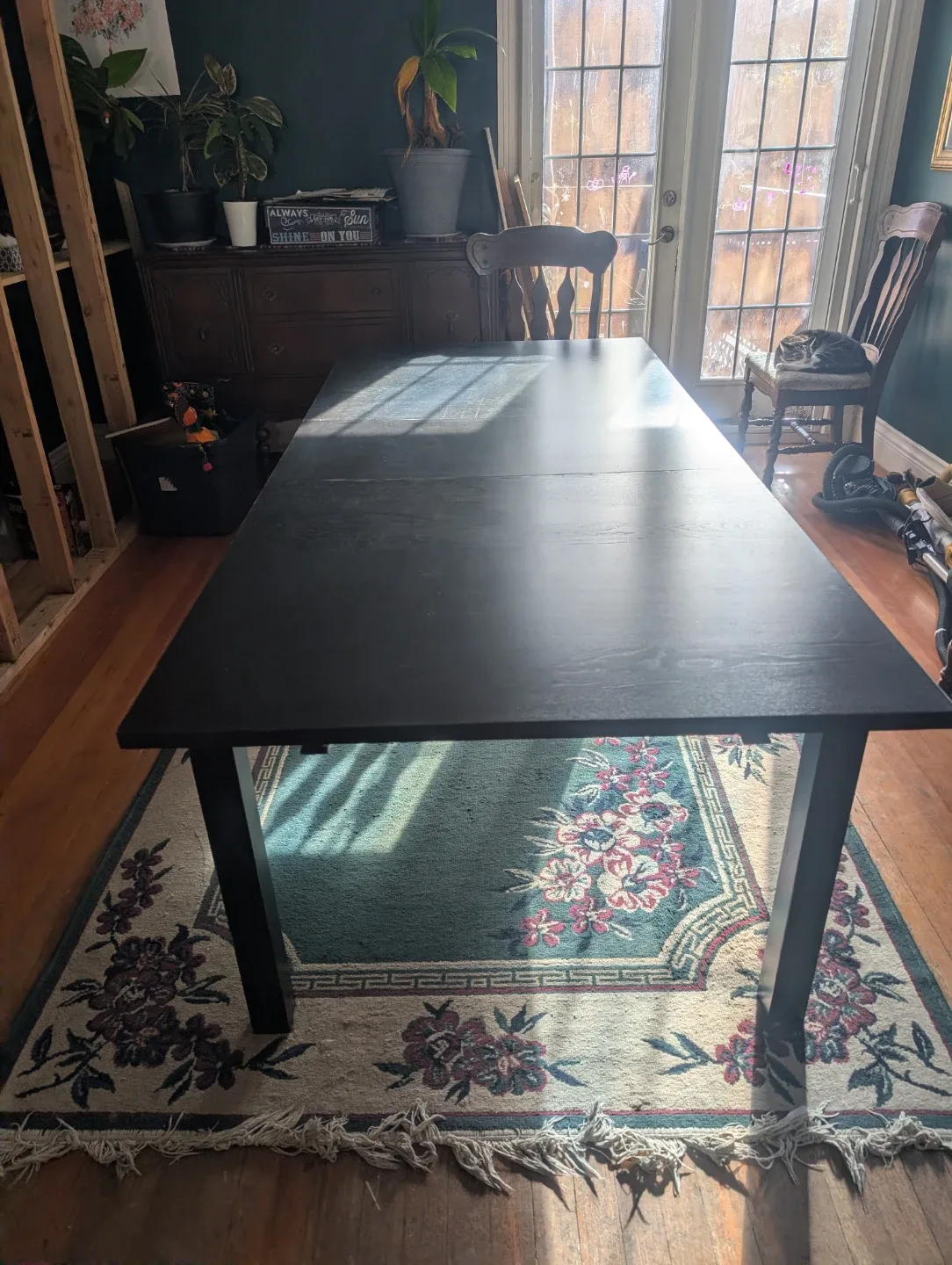 Extendable black wood table ! thumbnail