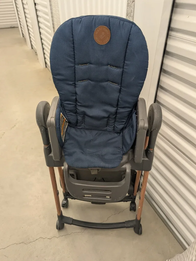 Maxi-Cosi Navy Blue High Chair