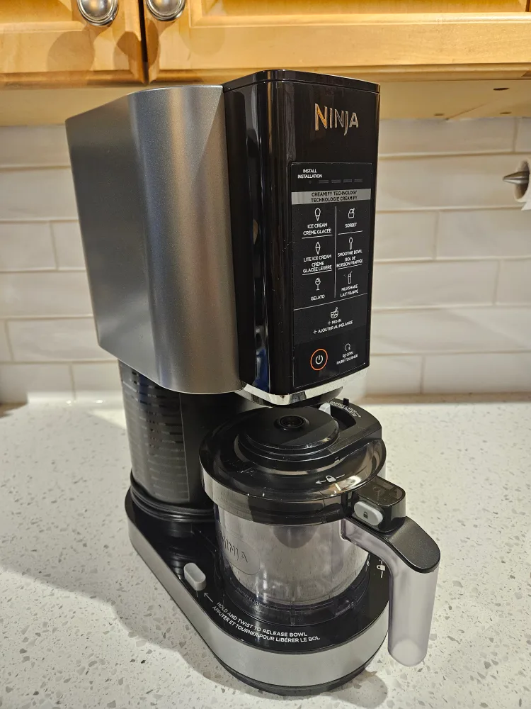 Ninja CREAMi Ice Cream Maker image indicator(3)