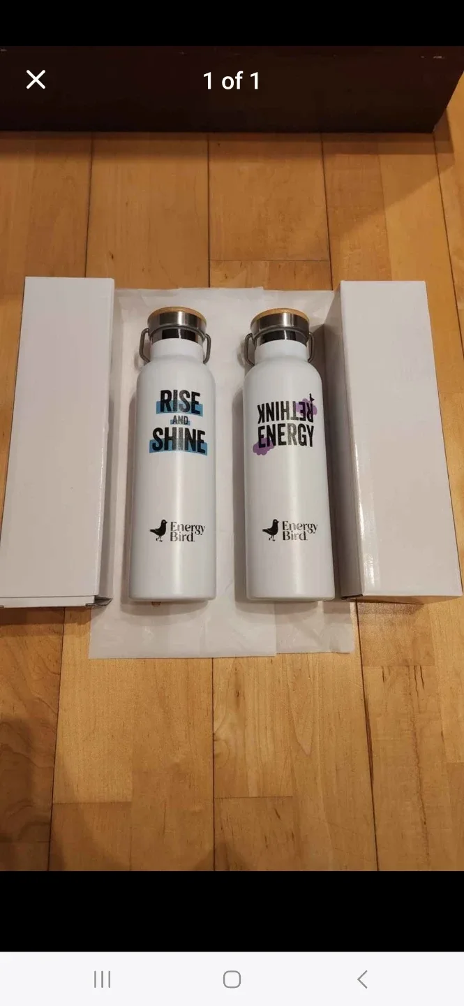 White Metal Insulated Water Bottles (Brand New In Box) thumbnail