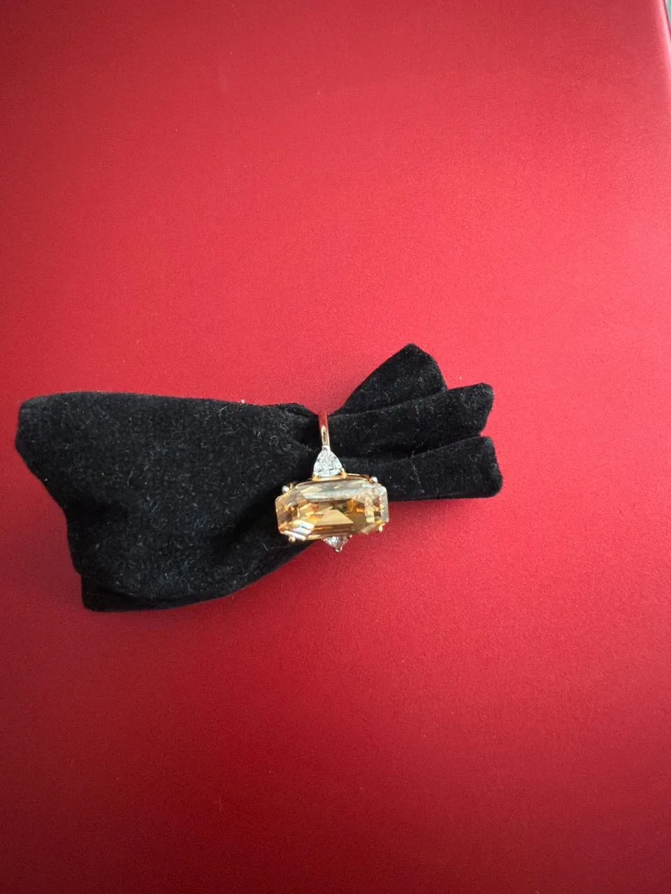 Two Gold Rings image indicator(6)