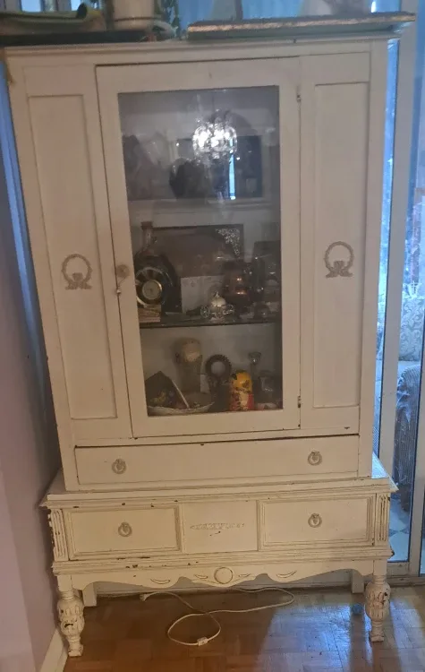 Country Chique cabinet