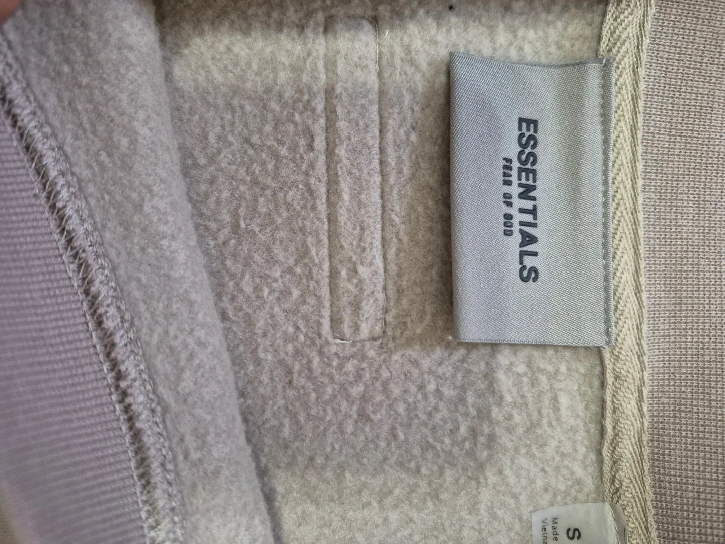 Fear of God Essentials Crewneck Sweatshirt "Cement" image indicator(2)