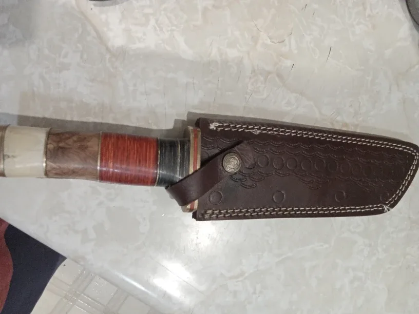 Handmade Damascus Steel Knife with Sheath image indicator(5)