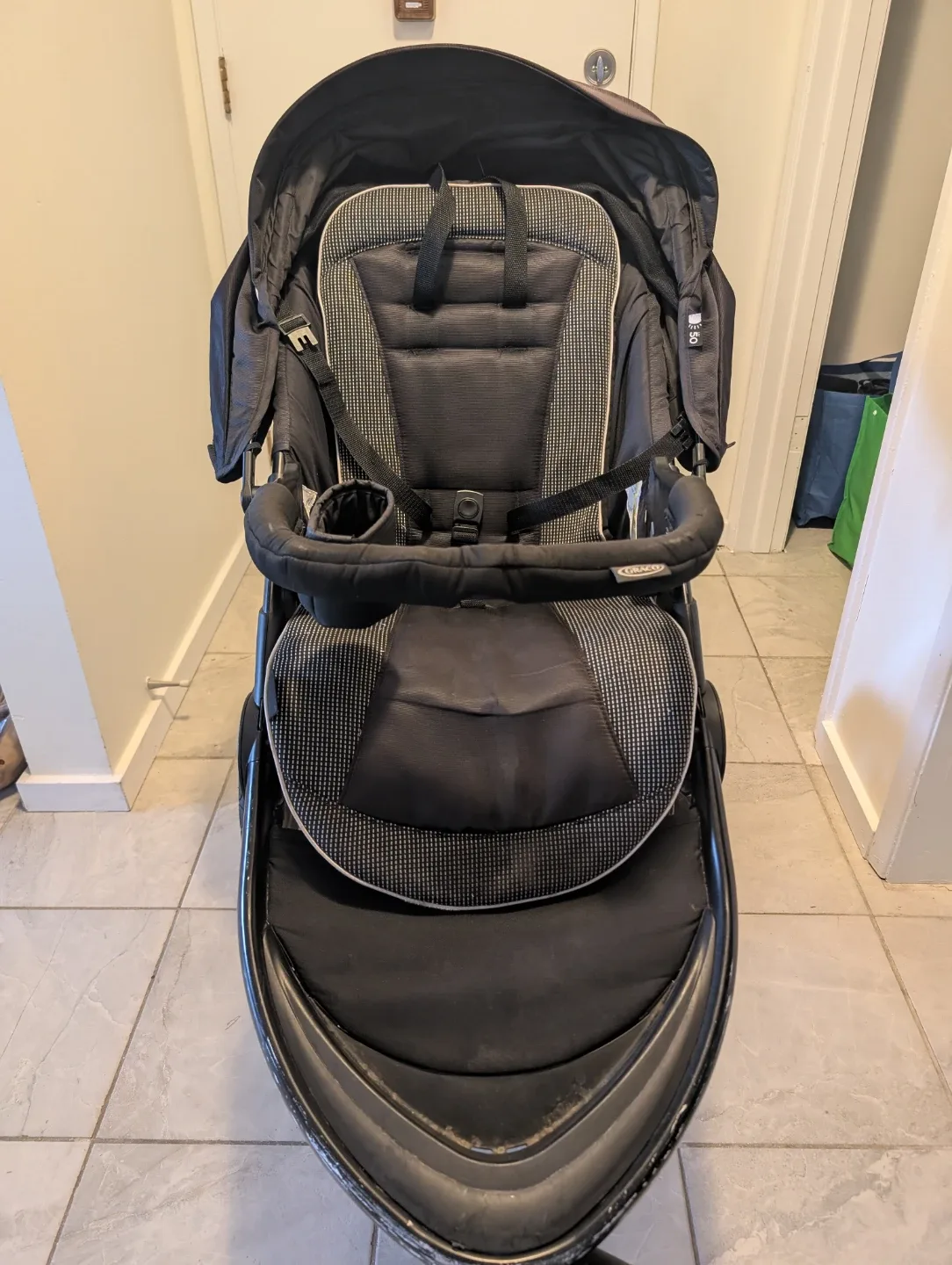 Graco Stroller - Great Condition! image indicator(2)