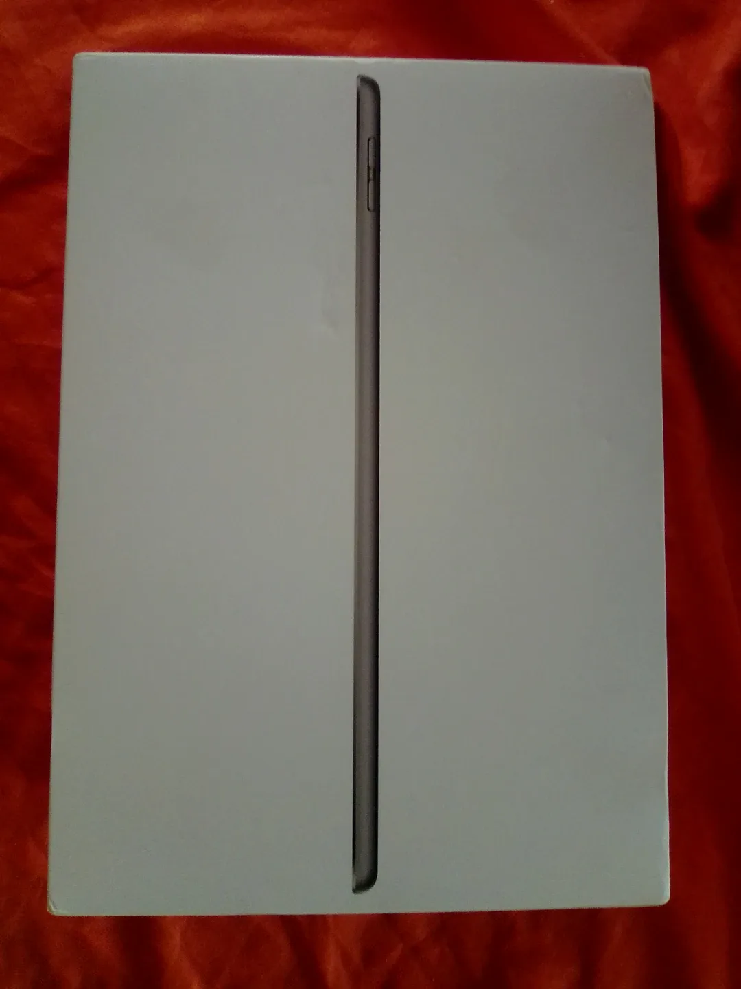 New iPad 9th Generation 64GB Wi-Fi Box Only image indicator(2)