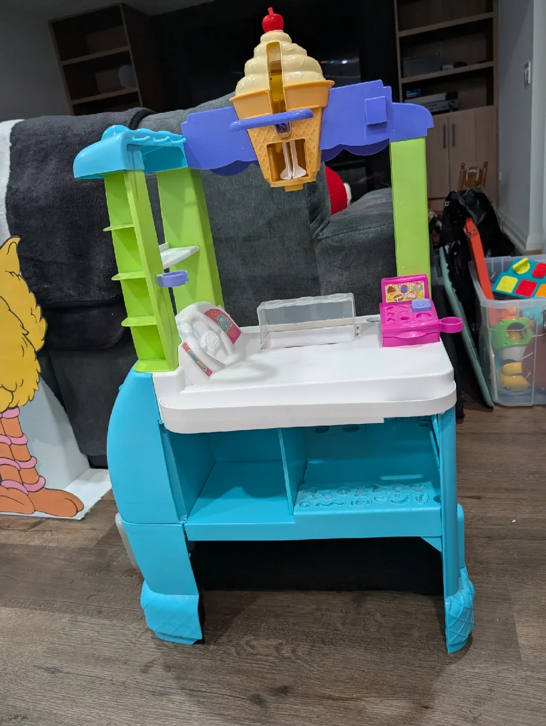 Play-Doh Ice Cream Cart image indicator(3)