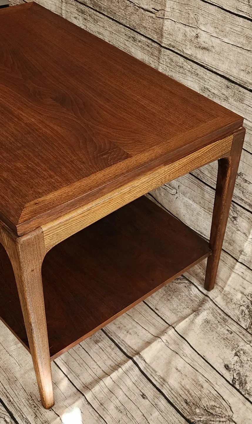 Vintage Knechtel Furn LTD Wood Table image indicator(4)