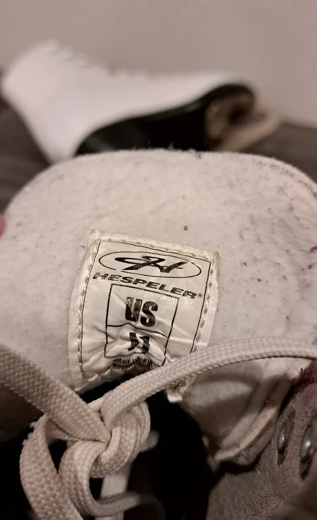 ⛸️ Skates ⛸️ for Young Girls / Youth image indicator(5)