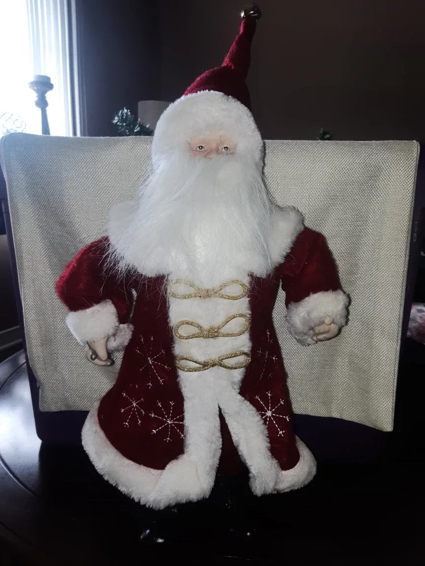 Santa Claus Figurine