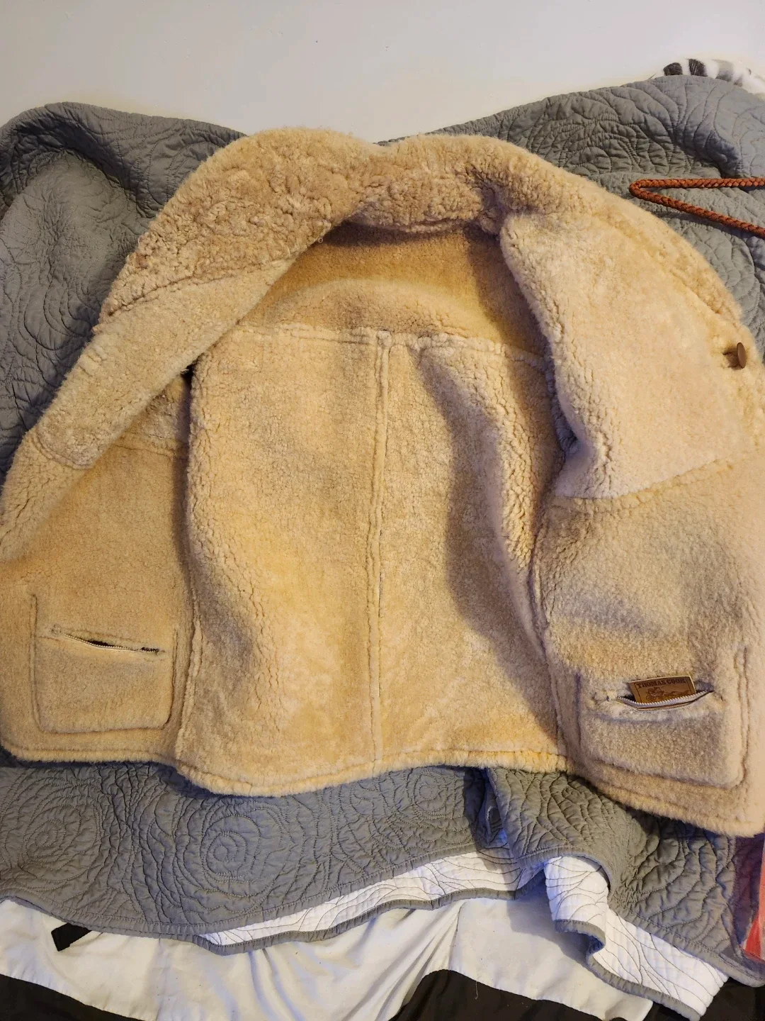 Shearling Coat🥕 image indicator(5)