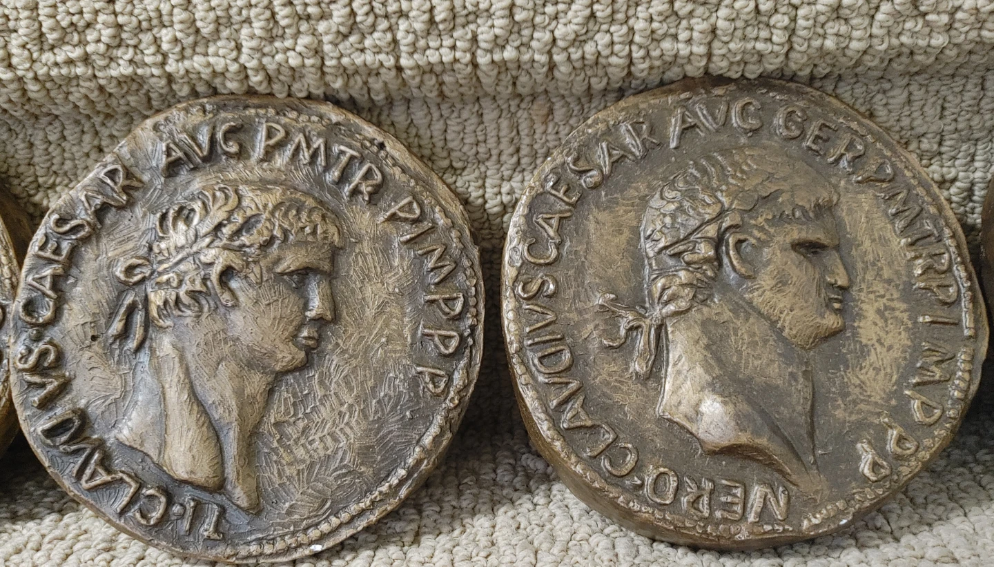 Roman Emperor Busts & Coins - Bronze Finish - photo 3