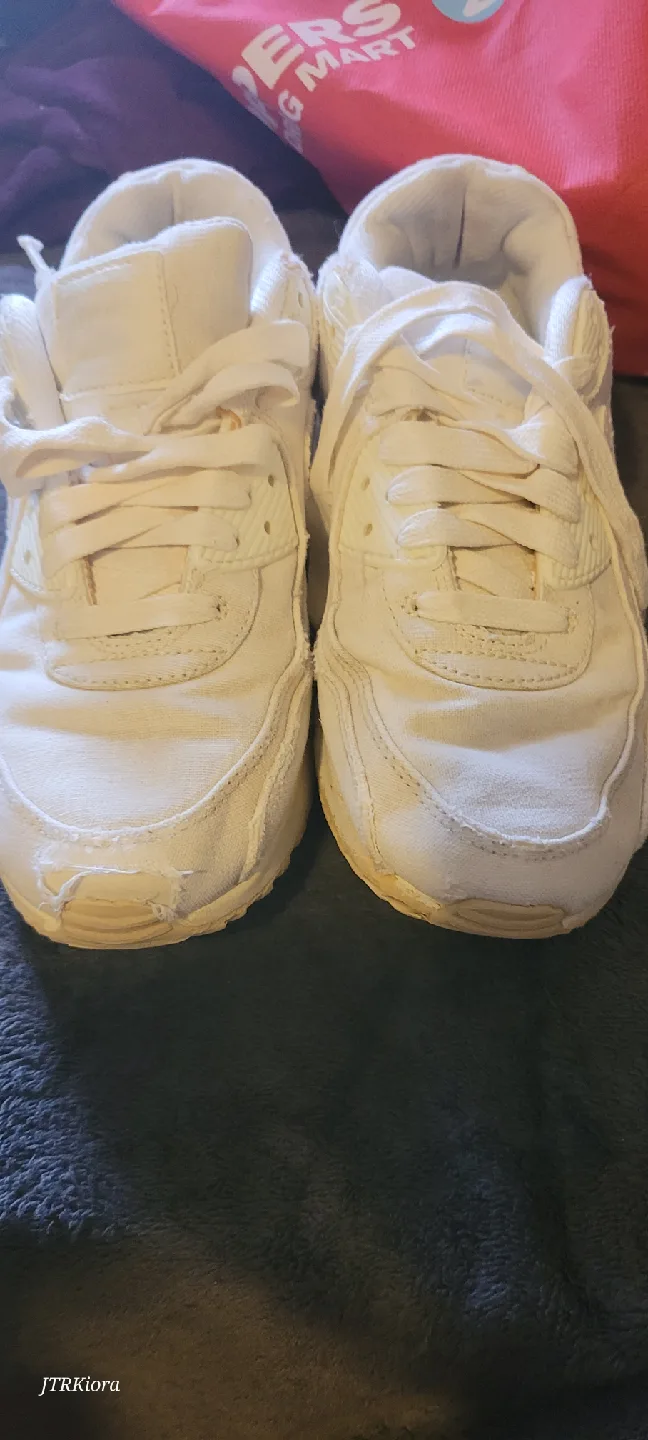 Nike Air Max 90 White Sneakers image indicator(3)