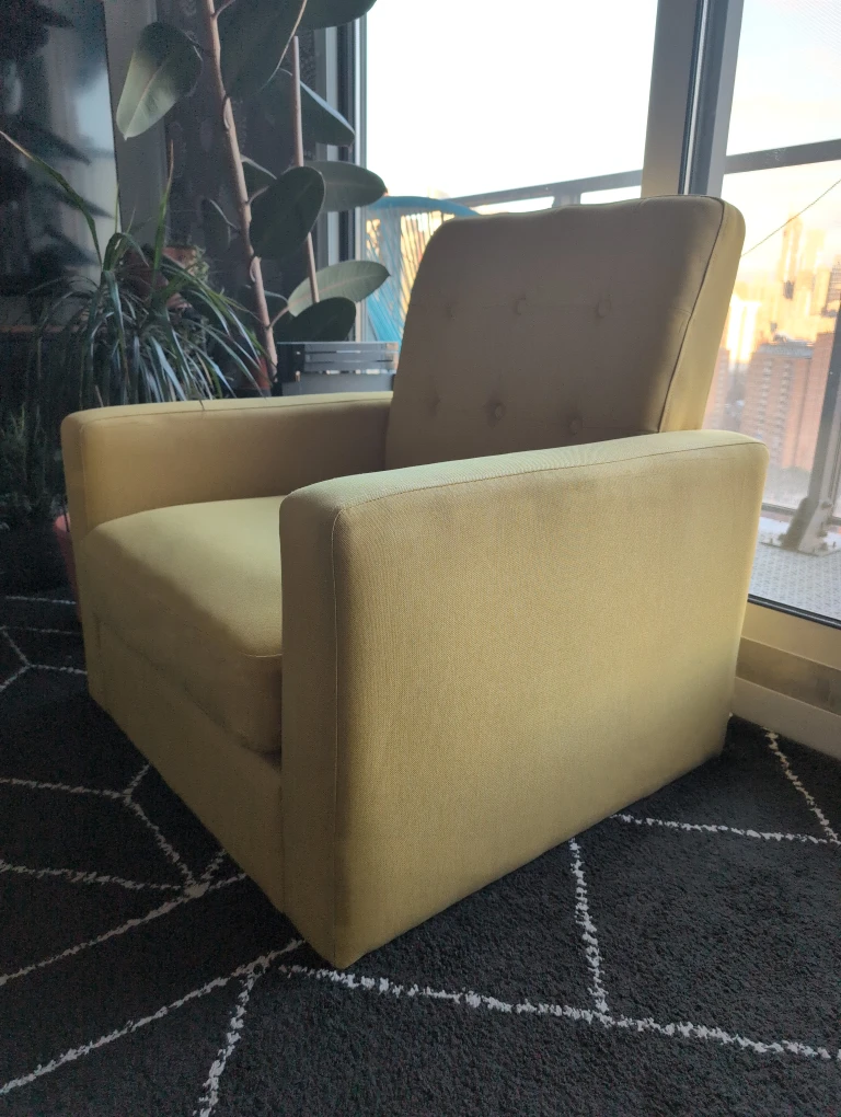 Yellow Armchair - Cozy & Stylish! (No legs) - photo 3