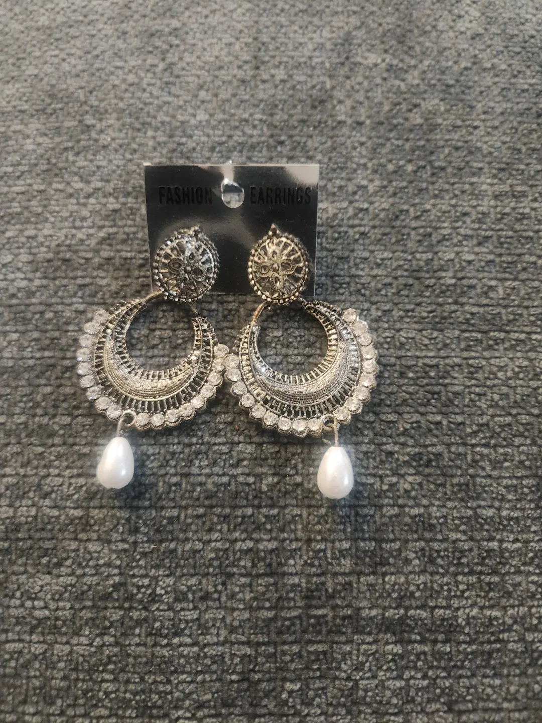 Fashion Earrings - Silver Colour