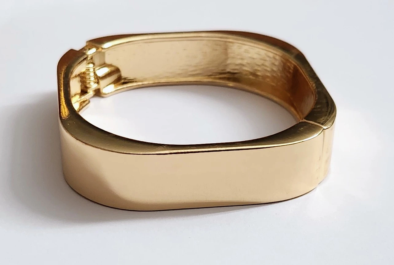 Gold Tone Square Bangle Bracelet - photo 3
