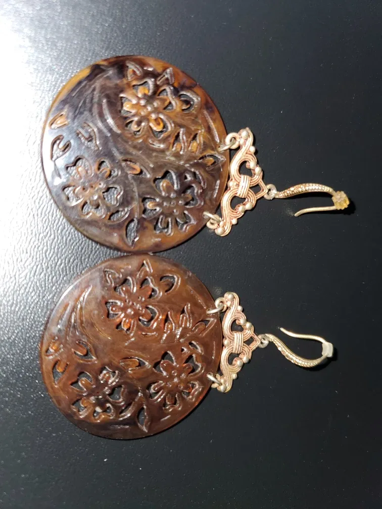 Vintage Floral Carved Earrings