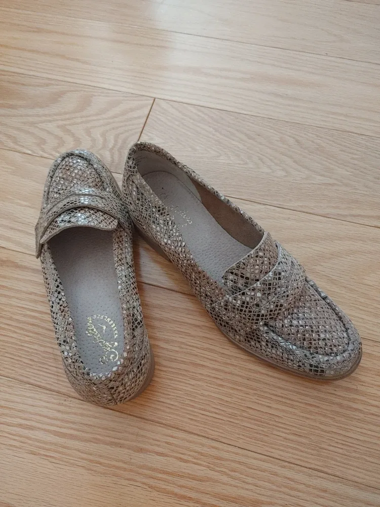 Seychelles Loafers - Size 6 image indicator(3)