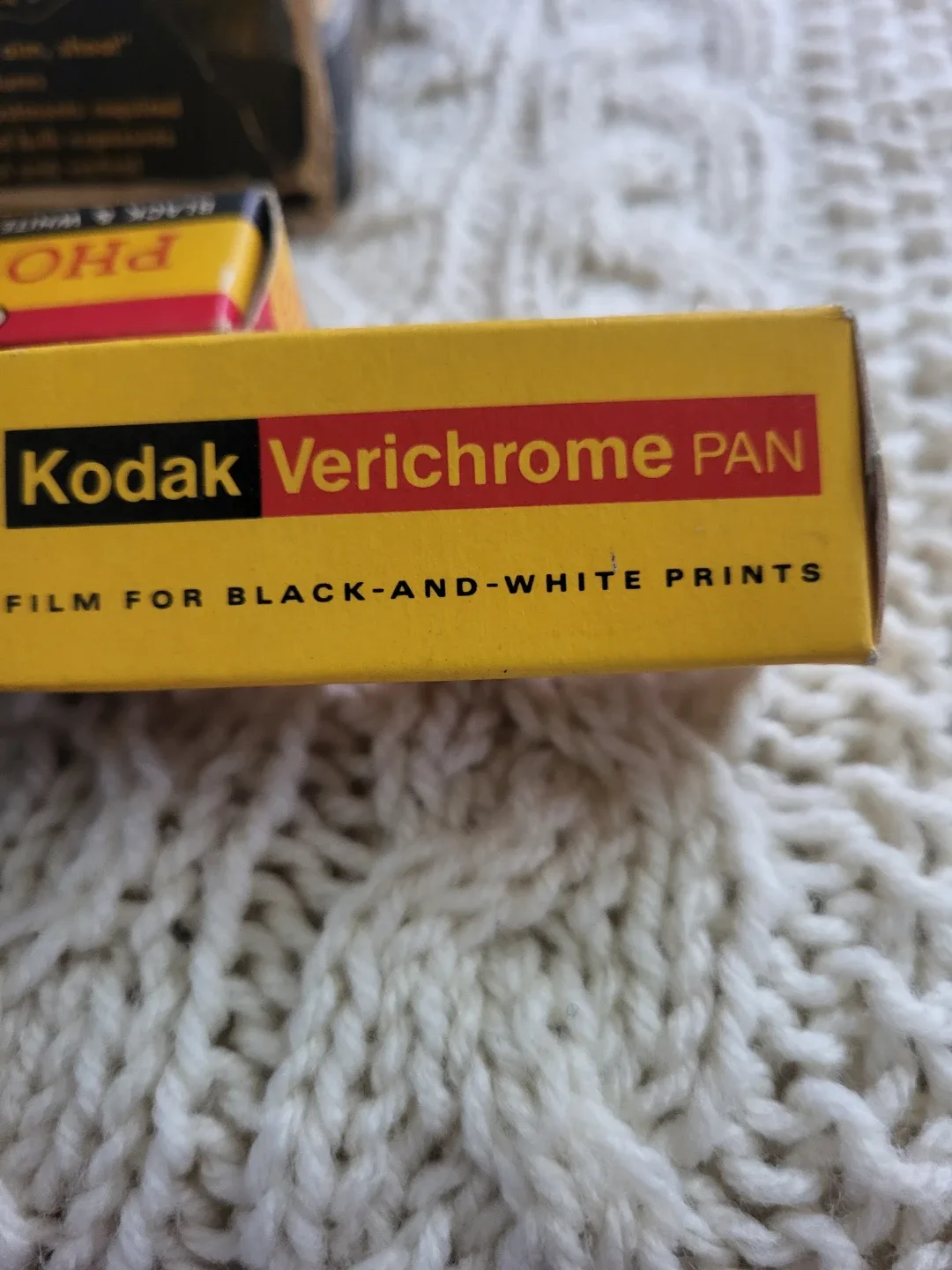 Kodak Verichrome Pan Film & Brownie Target Six-20 Camera image indicator(8)