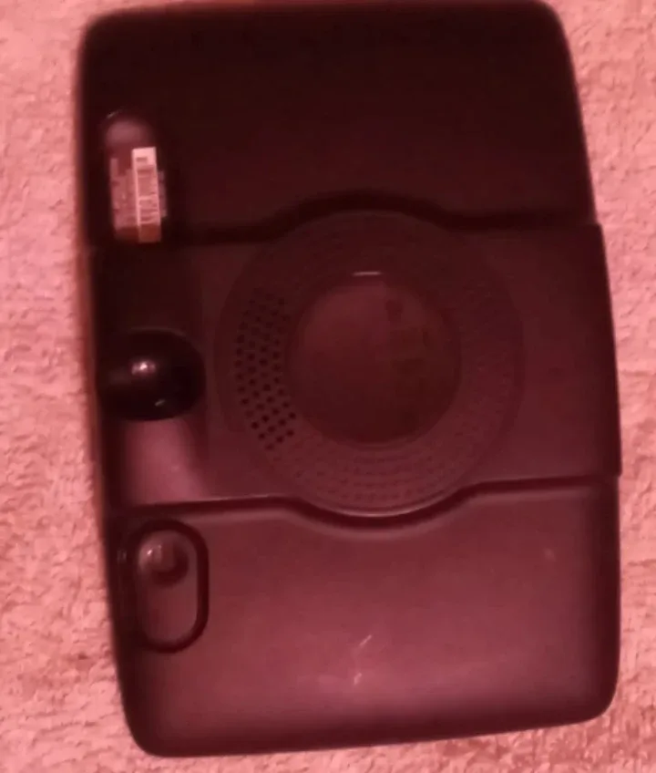 TomTom GPS Navigation System image indicator(2)