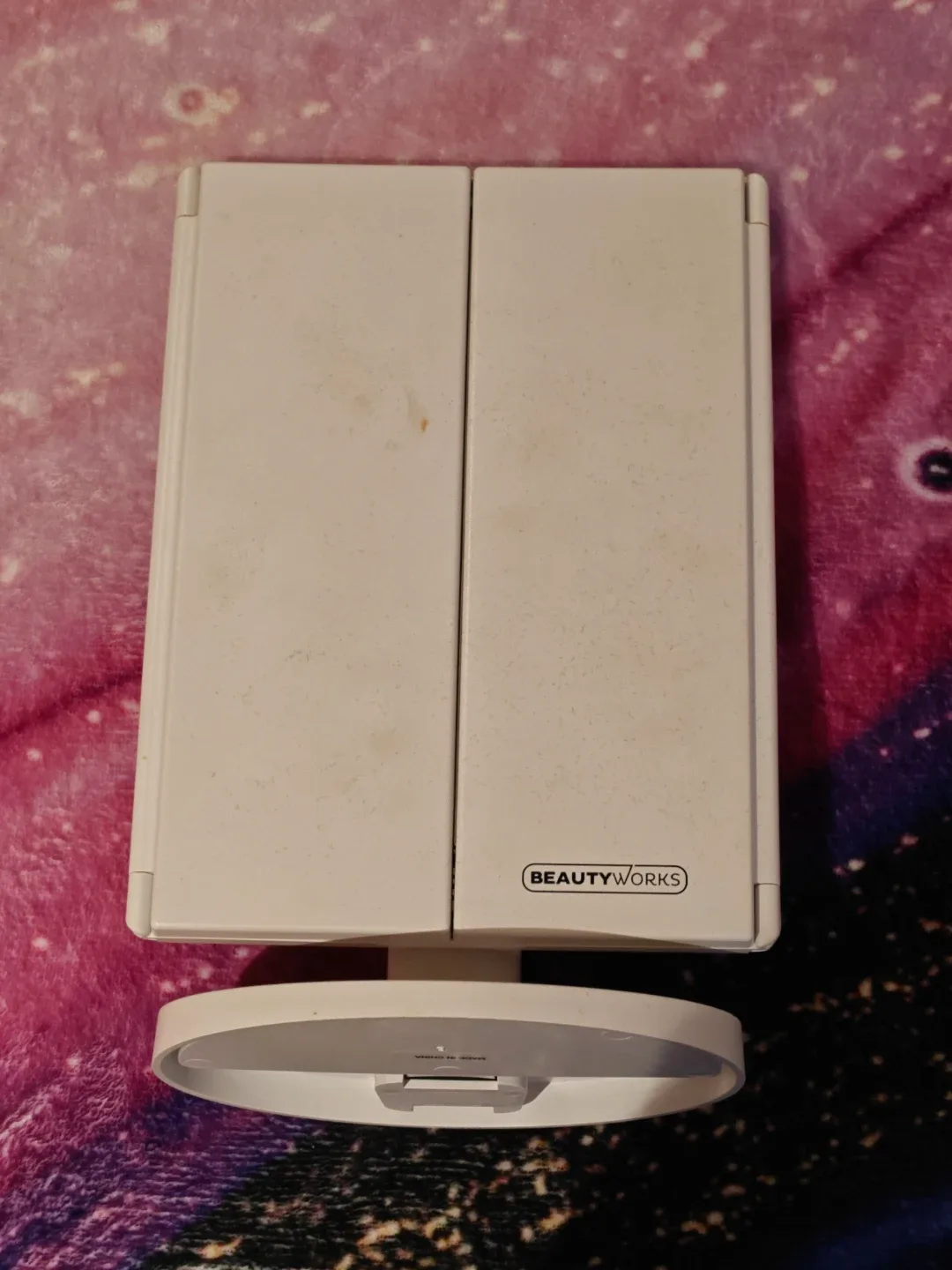 Beautyworks Tri-Fold Lighted Vanity Mirror