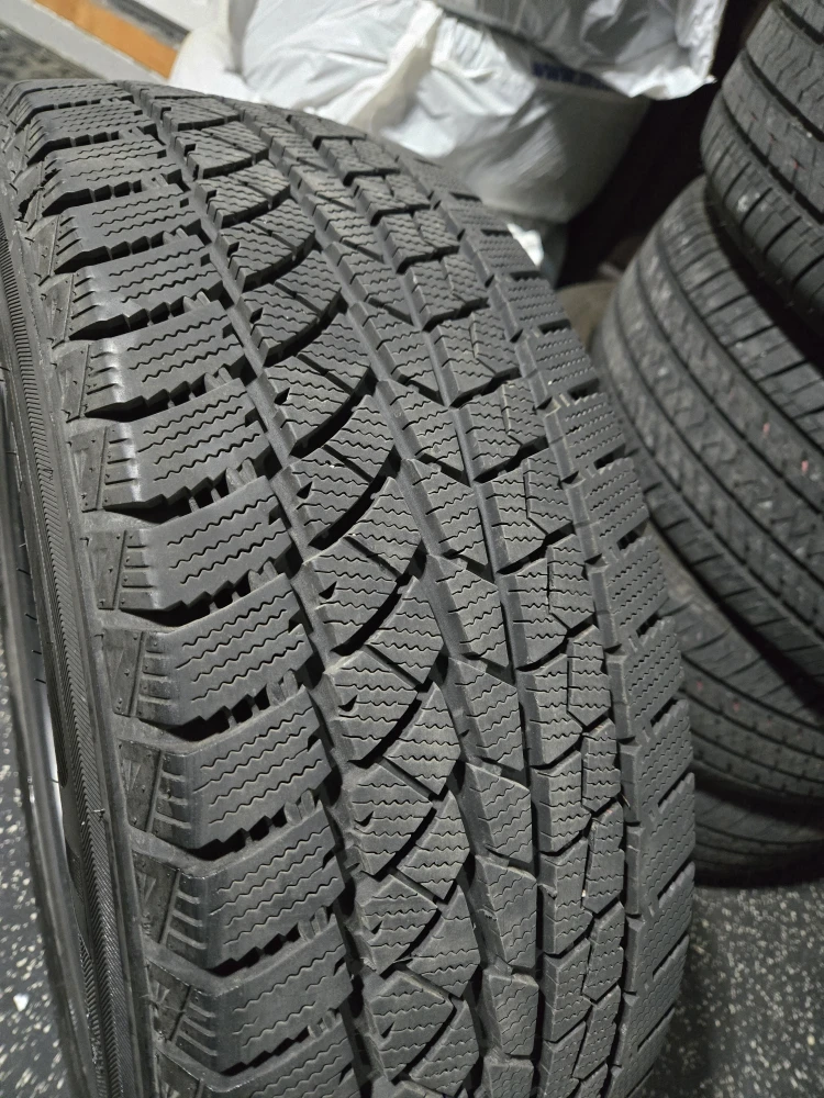 Winter Tires 235/60R18 - photo 3