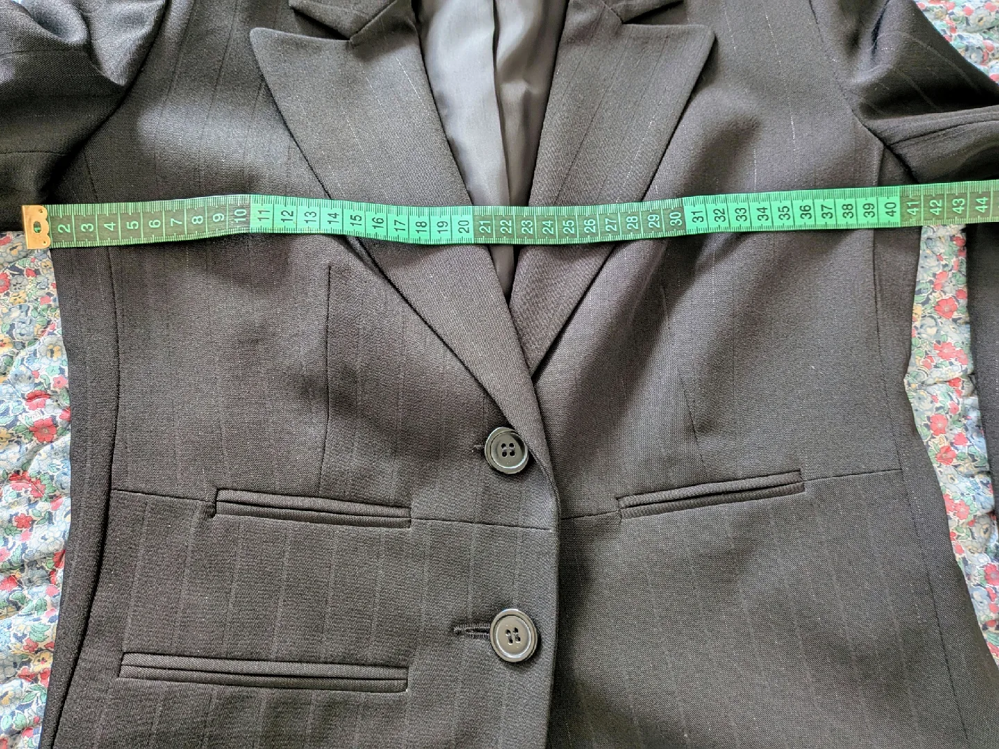 RW&CO Black Blazer - Size 2 image indicator(3)