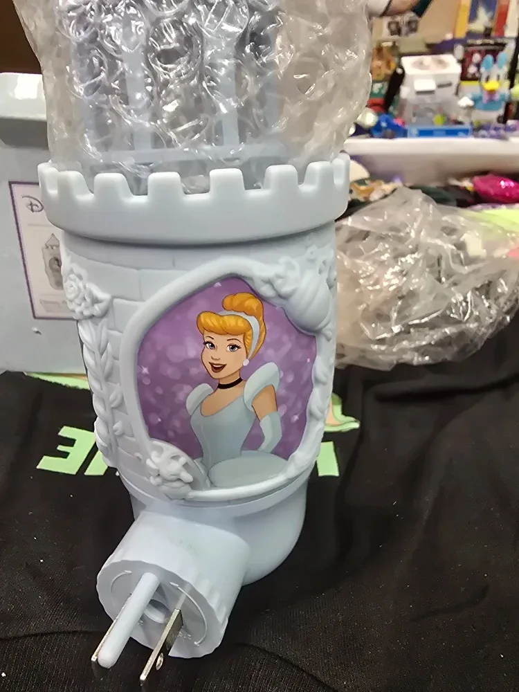Scentsy Disney Princess Night Light & Pods image indicator(2)