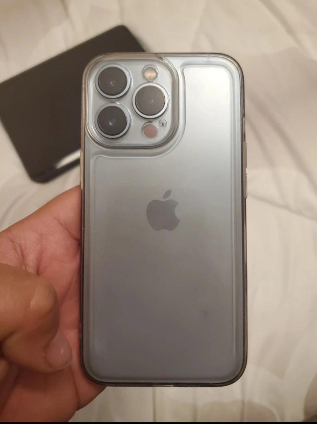 iPhone 13 Pro Max - Silver - photo 2