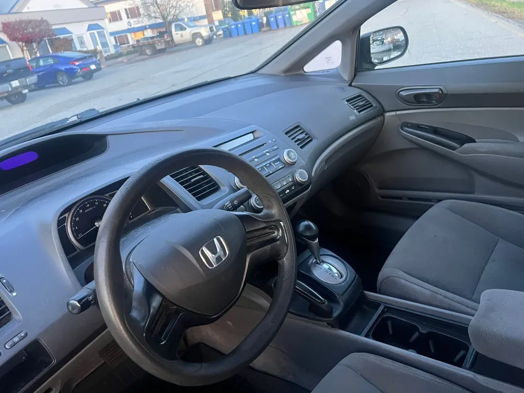 Honda Civic Sedan - Blue
