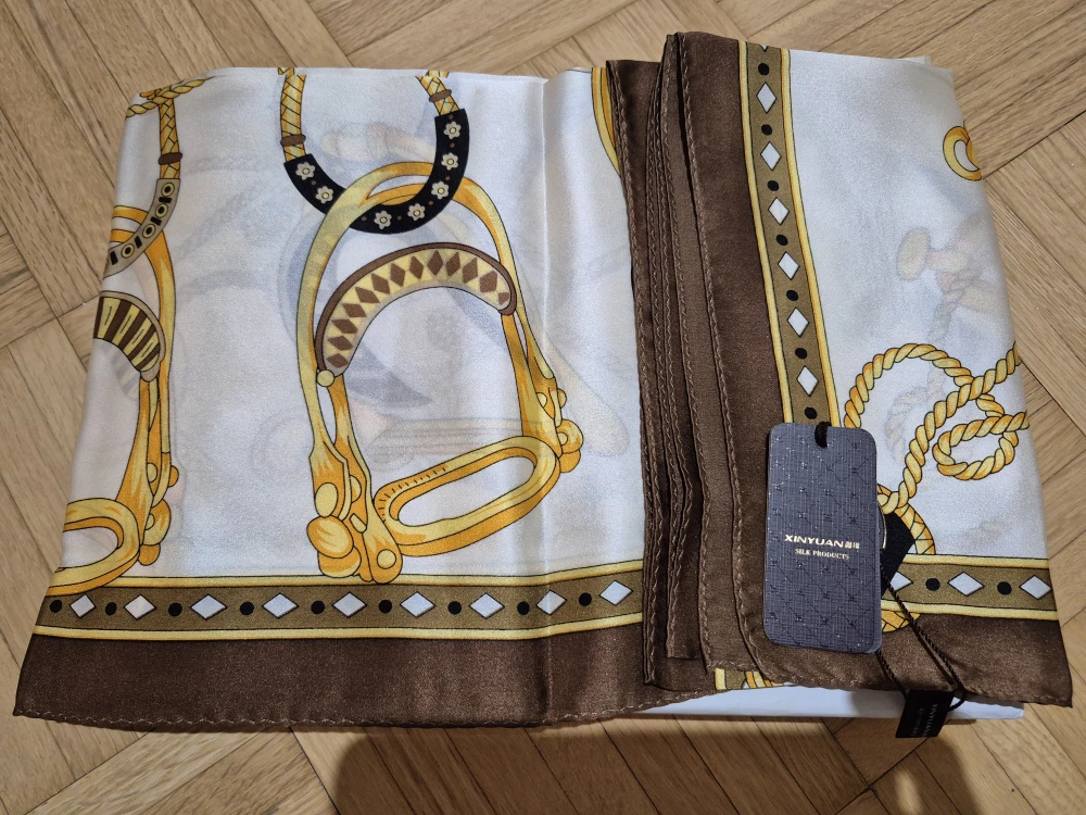 Xinyuan Silk Products Scarf - New