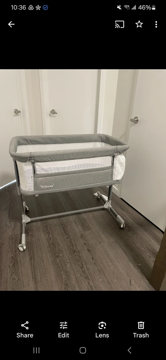 TCBunny Adjustable Height Bedside Bassinet