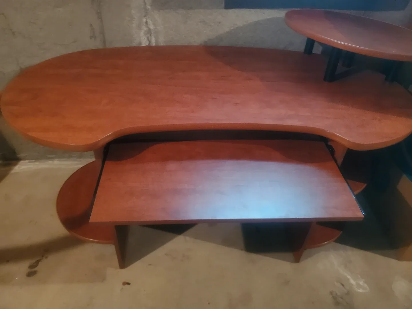 Wooden Computer Desk image indicator(2)