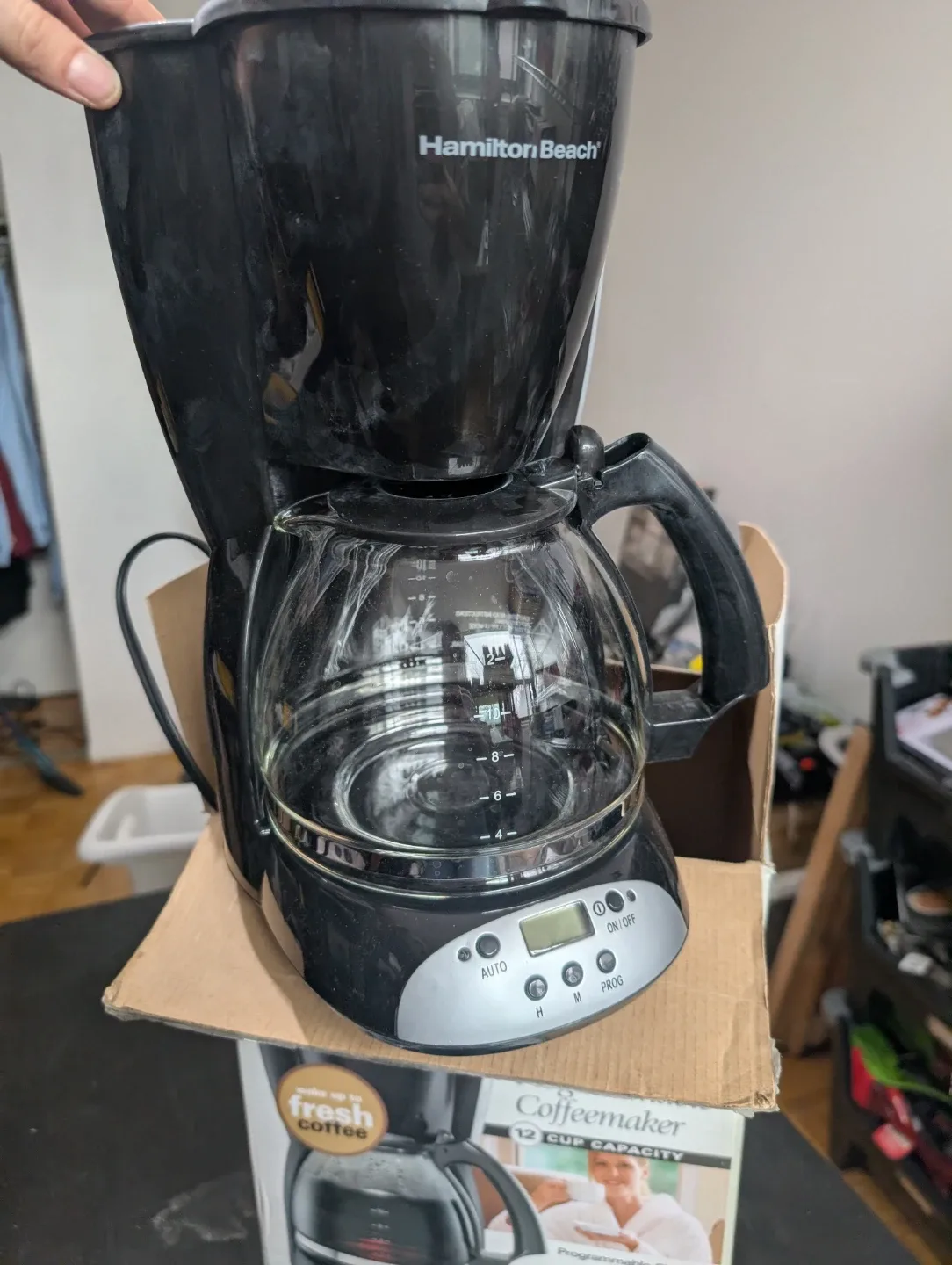 Hamilton Beach Programmable Coffeemaker - 12 Cup image indicator(3)