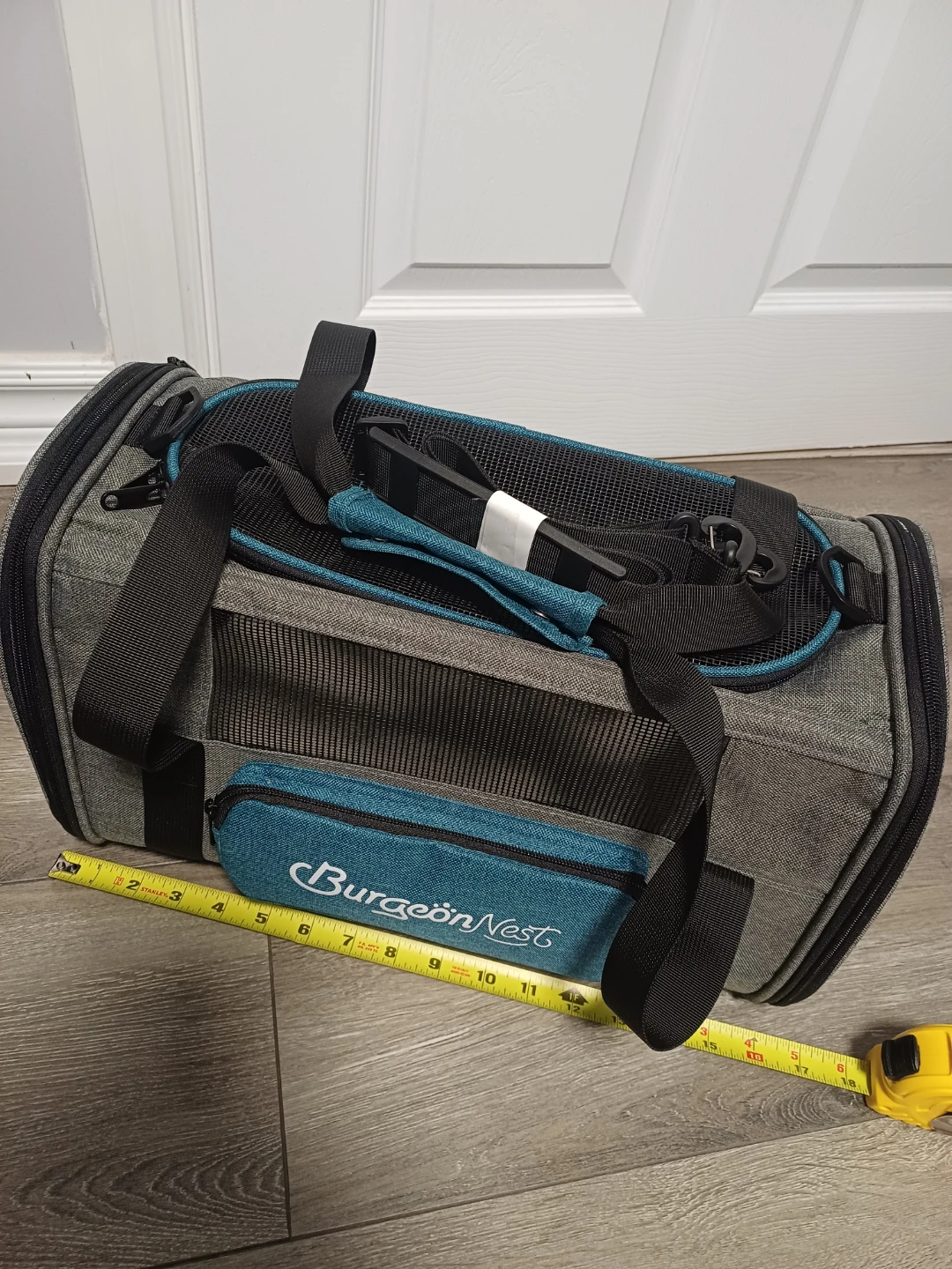 Burgeon Nest Pet Carrier - Grey & Blue