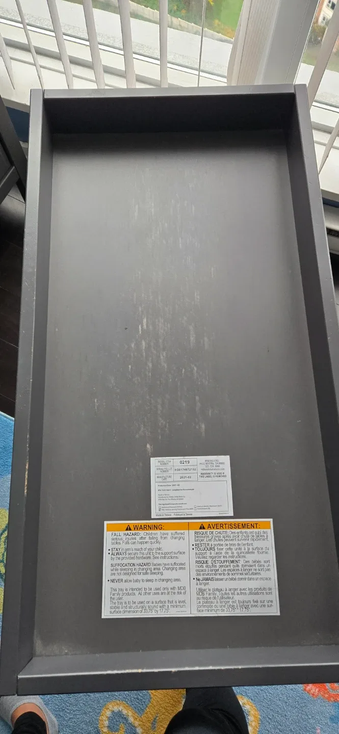 Removable Changing Tray image indicator(3)