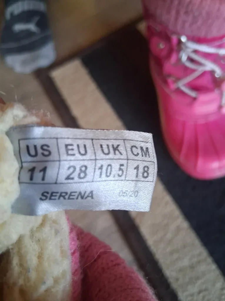 Free Serena Pink Winter Boots - Size 11 (Kids) image indicator(3)