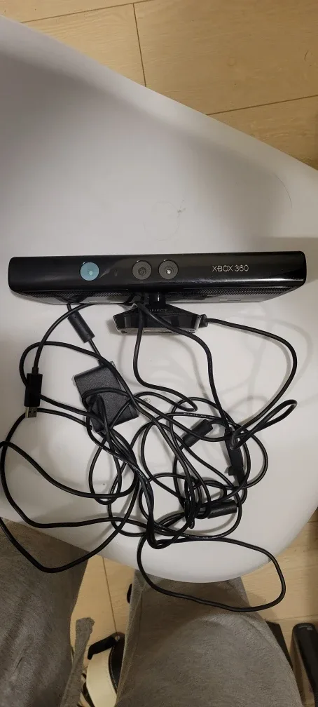 Xbox 360 Kinect Sensor